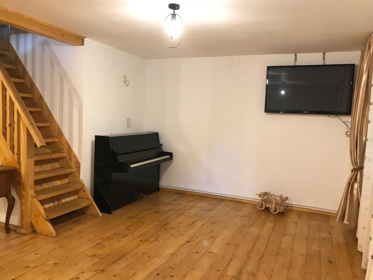 Ferienwohnung Casutele Doftanei Teşila Exterior foto