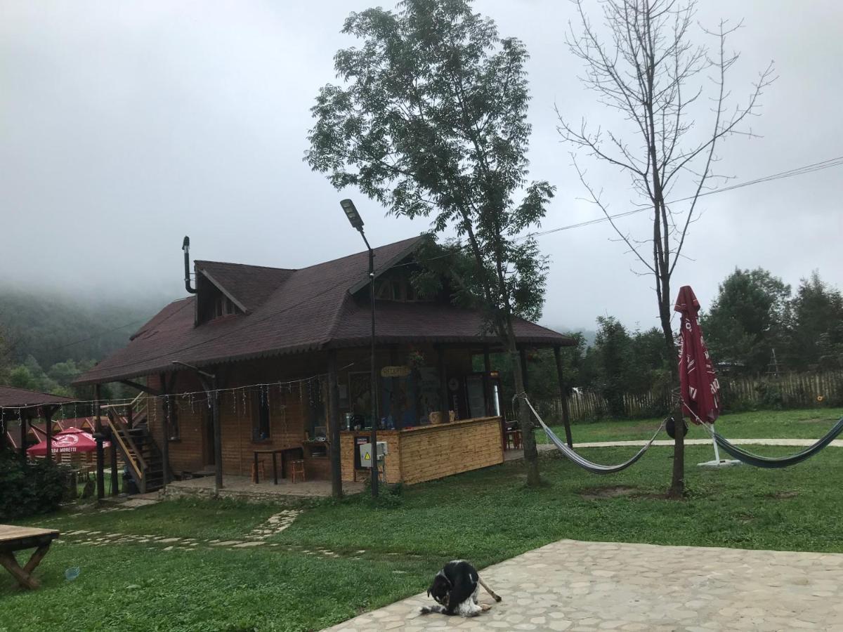 Ferienwohnung Casutele Doftanei Teşila Exterior foto