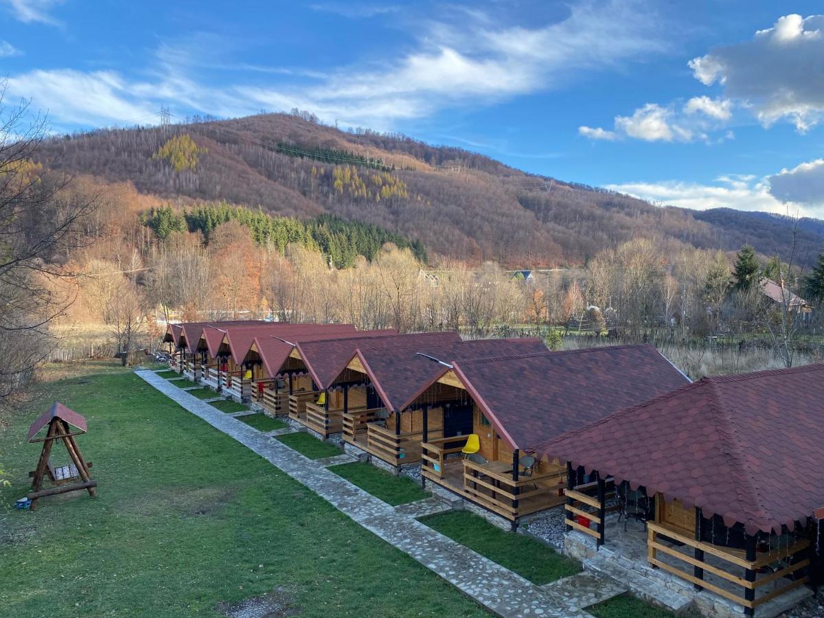 Ferienwohnung Casutele Doftanei Teşila Exterior foto