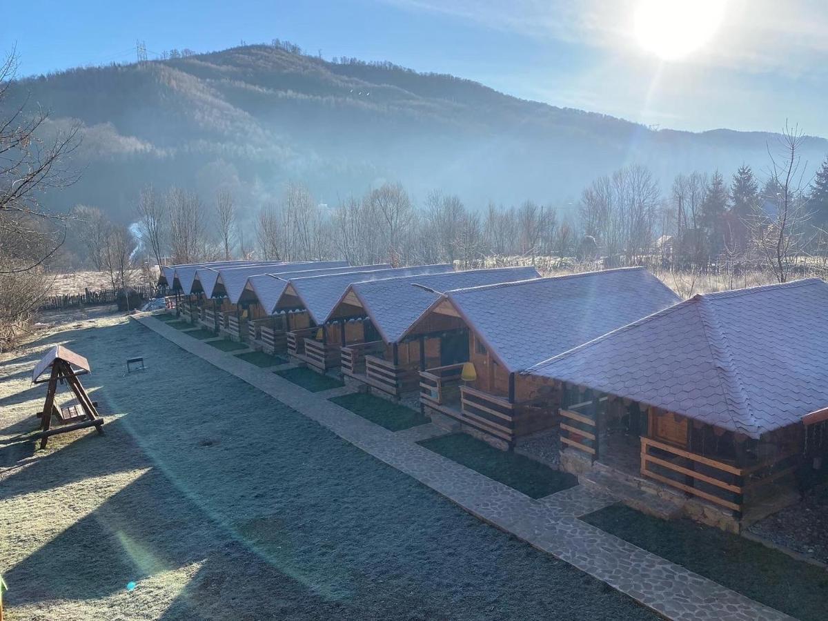 Ferienwohnung Casutele Doftanei Teşila Exterior foto