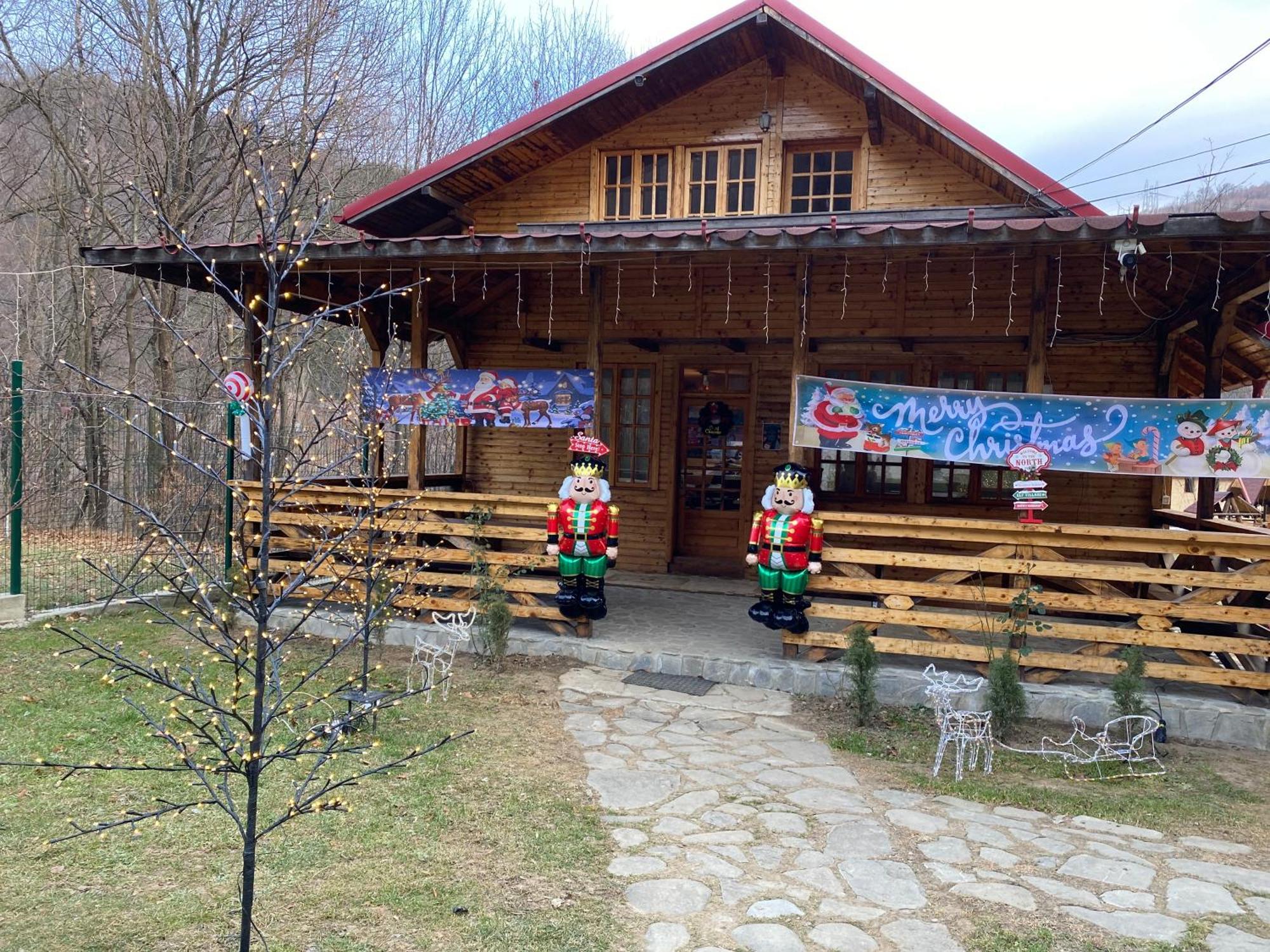 Ferienwohnung Casutele Doftanei Teşila Exterior foto